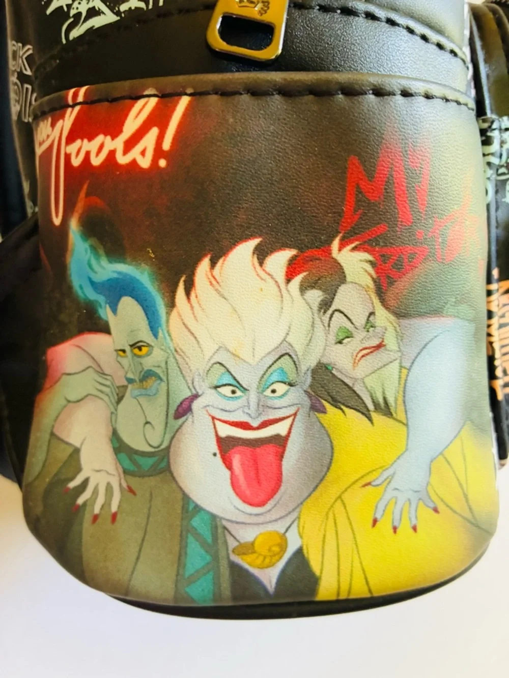Disney Loungefly Villains Graphic Black Mini Backpack Hard Tag! EUC
